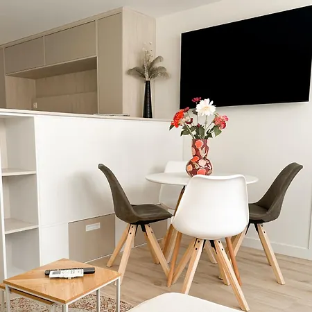 Sille - Private In *