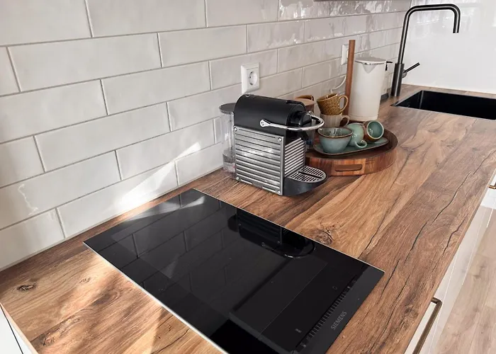 Sille - Private In Apartment *