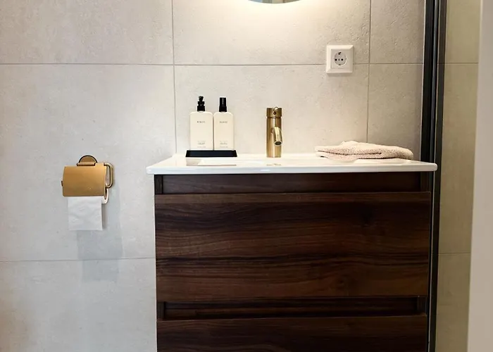 Sille - Private In Apartment Volendam