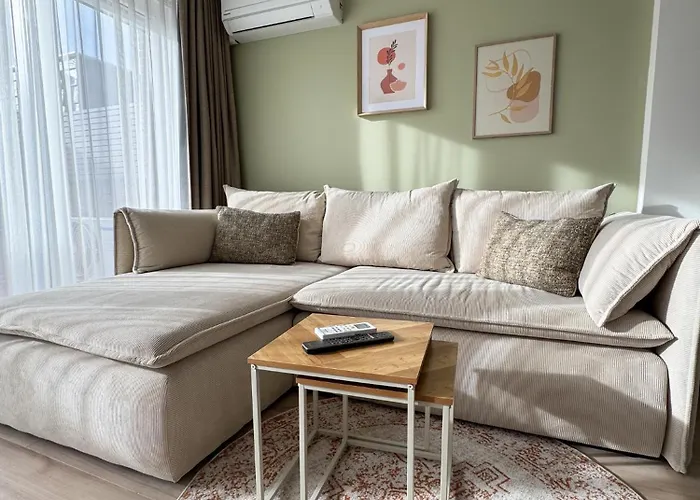 Sille - Private In *